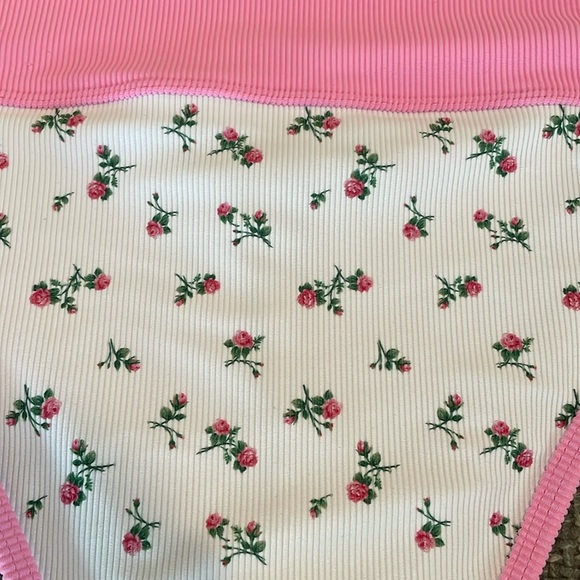 NWT BEACH RIOT Emmy High-Waisted Bikini Bottoms! - Picture 6 of 7